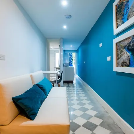 Konukevi Monreal Boutique Townhouse - R024rm1 *